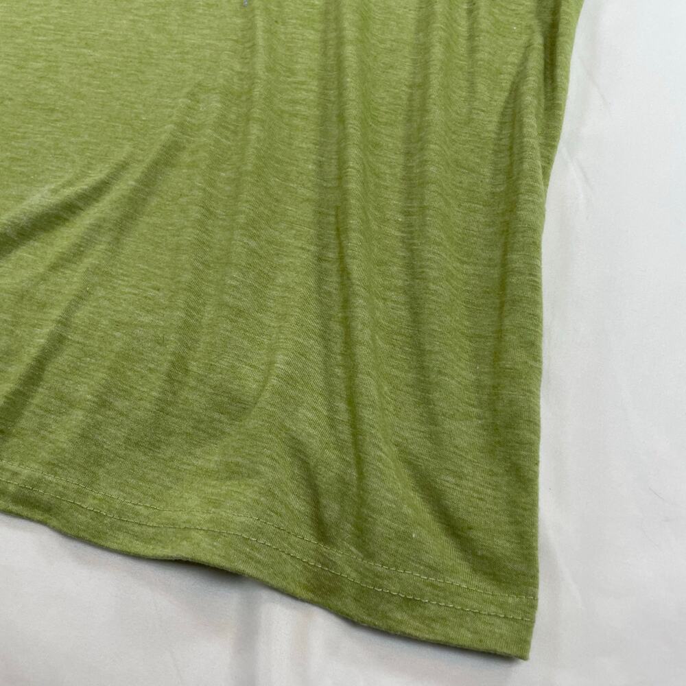 Butterfly Whisper Tank Green Large Women's Sleeveless V-Neck Graphic Tee - Picture 4 of 7
